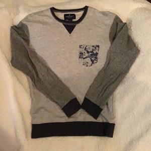 Crewneck sweatshirt